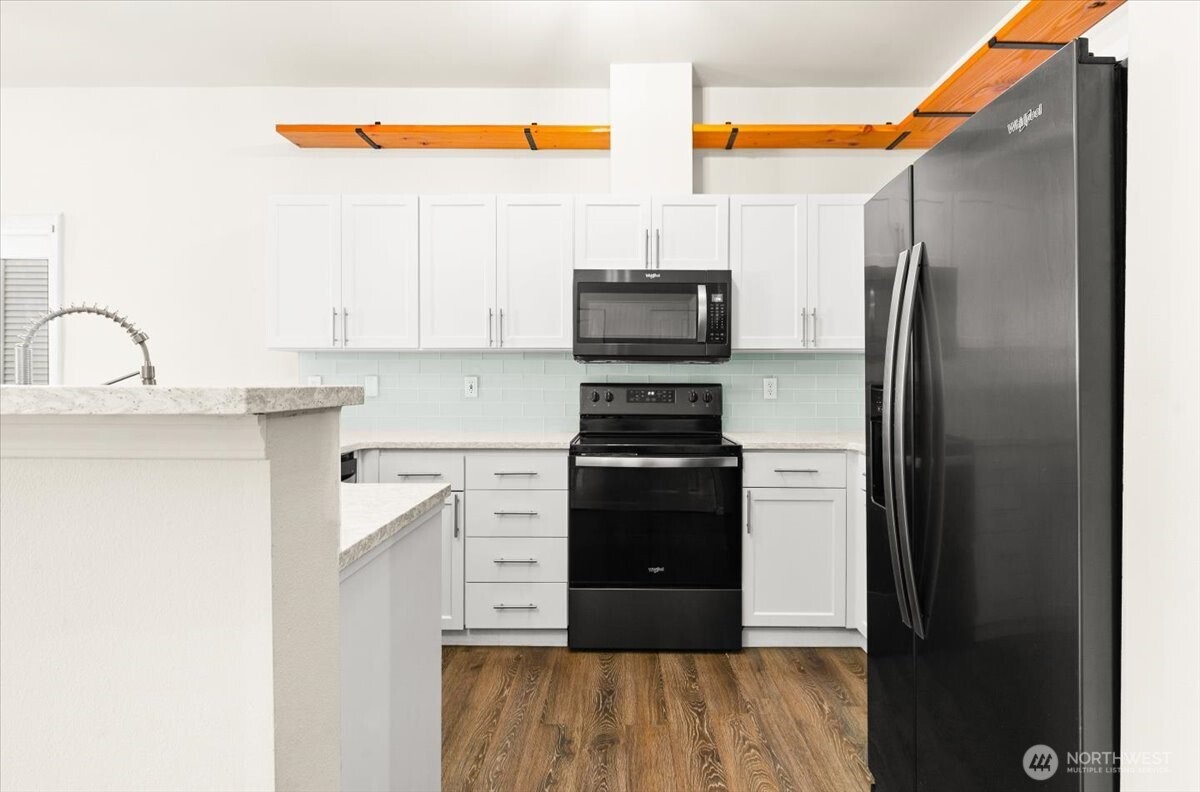 17426 Bothell Way Northeast, Unit A302 Bothell, WA 98011 - Photo 7 of 40