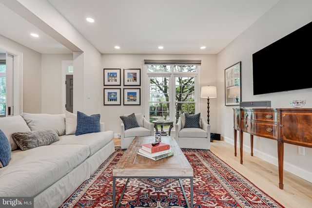 $1,925,000 | 1405 Buena Vista Avenue, McLean, VA 22101