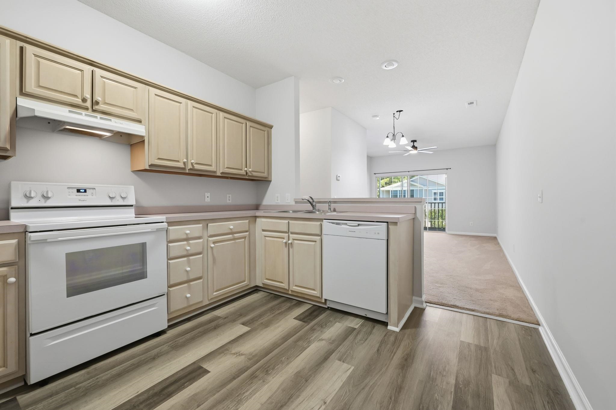 7309 Sweetwater Boulevard, Unit 9 Murrells Inlet, SC 29576 - Photo 8 of 47