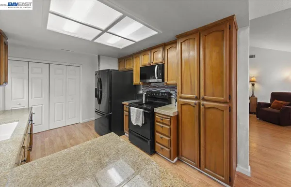 $450,000 | 5894 Land View Drive, Stockton, CA 95219
