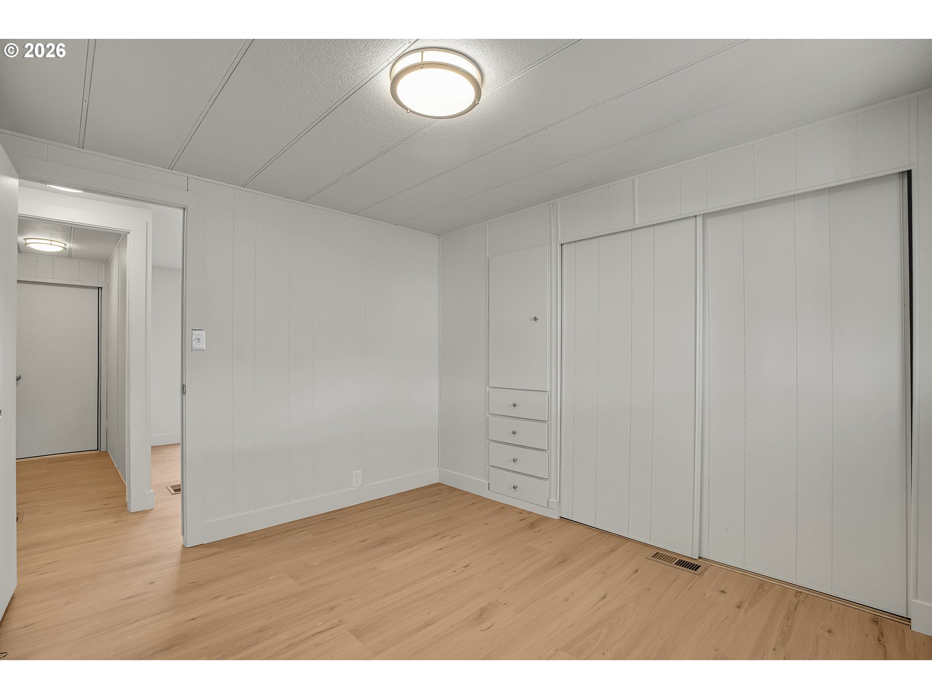 4400 Southeast Roethe Road, Unit 51 Milwaukie, OR 97267 - Photo 23 of 48 a view of an empty room