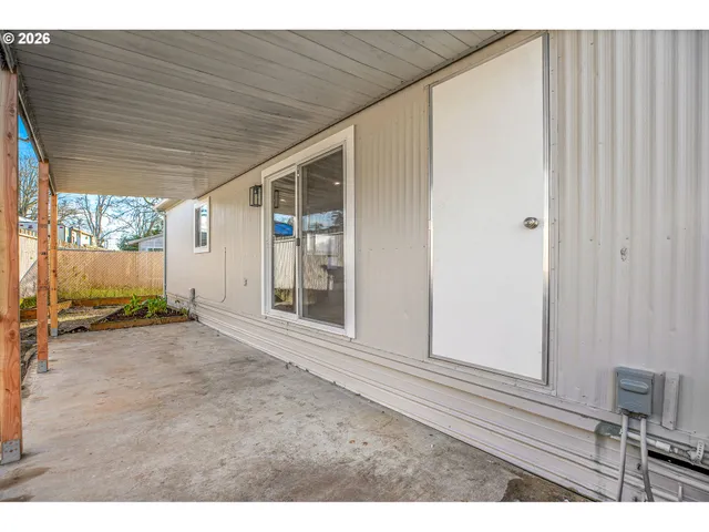 $129,995 | 4400 Southeast Roethe Road, Unit 51, Milwaukie, OR 97267