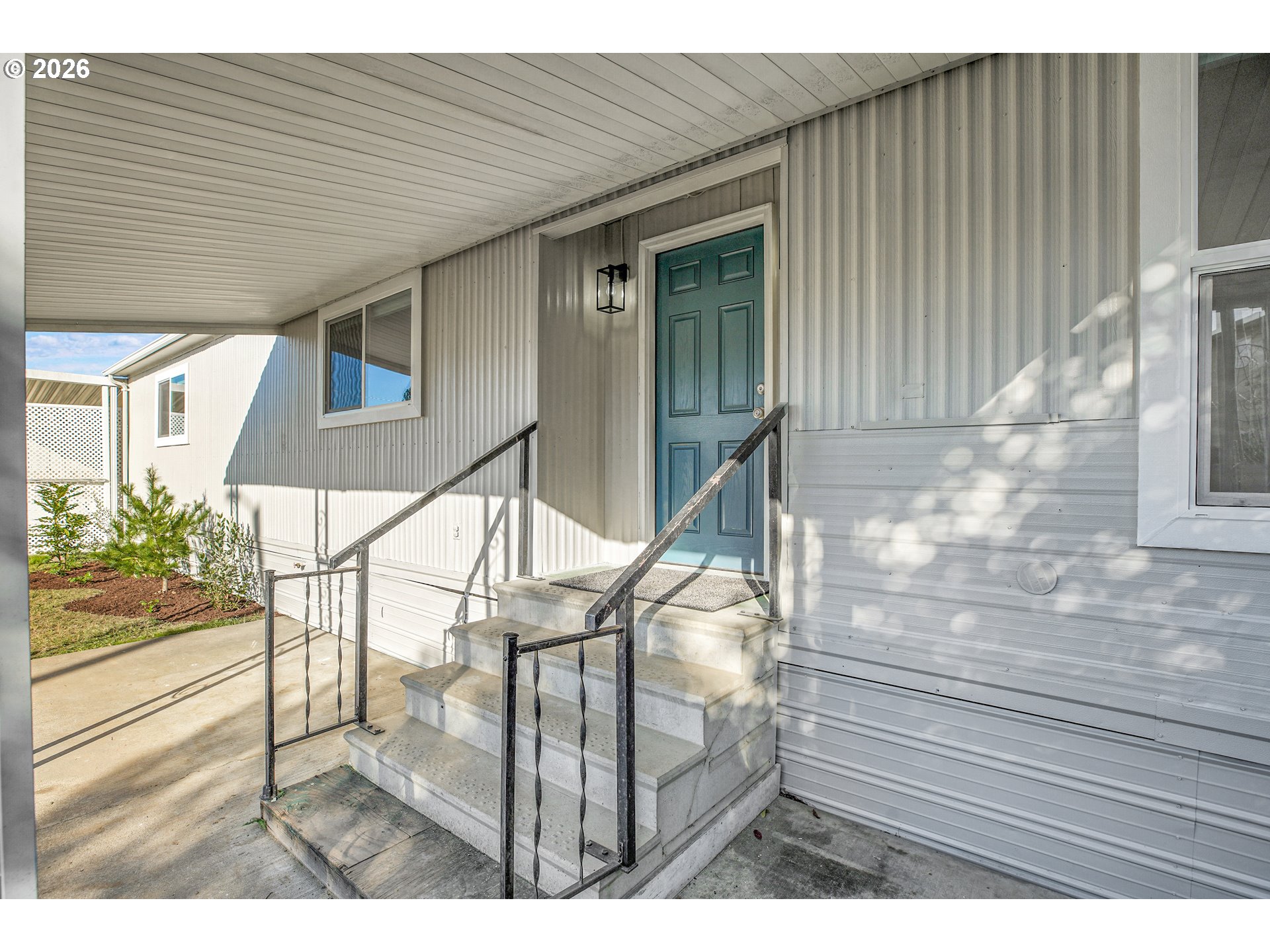 4400 Southeast Roethe Road, Unit 51 Milwaukie, OR 97267 - Photo 4 of 48 a view of outdoor space