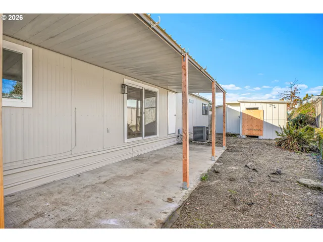 $129,995 | 4400 Southeast Roethe Road, Unit 51, Milwaukie, OR 97267