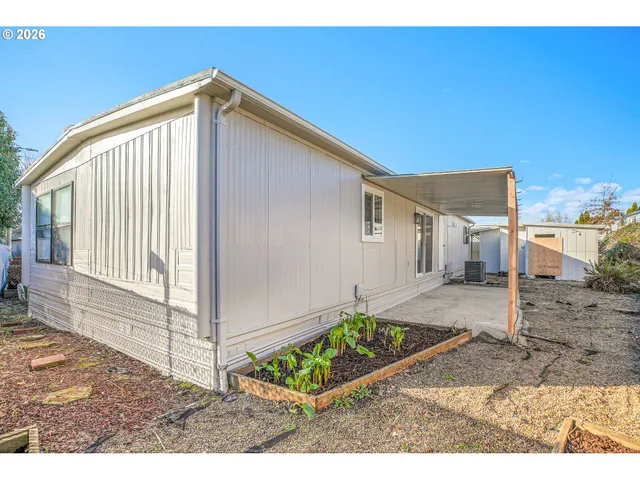 $129,995 | 4400 Southeast Roethe Road, Unit 51, Milwaukie, OR 97267