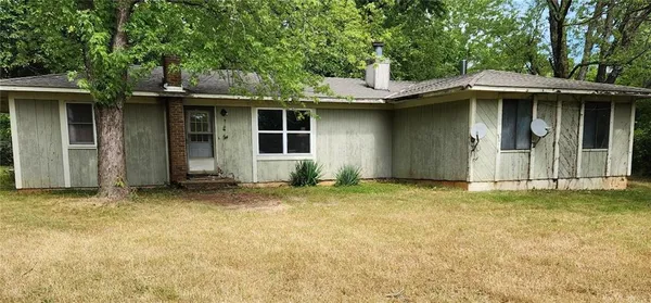 $995,000 | 10902 East 301st Street, Drexel, MO 64742