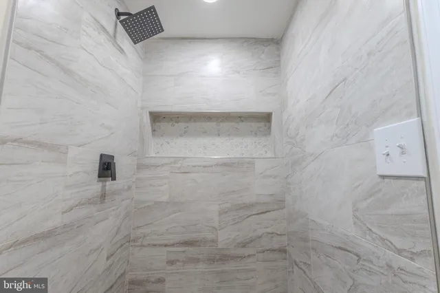 a view of a backyard of the house