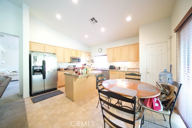 42585 Devant Circle Temecula, CA 92592 - Photo 20 of 47