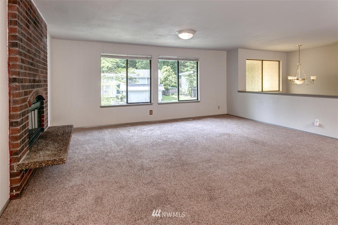 14604 106th Avenue Northeast Bothell, WA 98011 - Photo 8 of 12 Gallery Image 8
