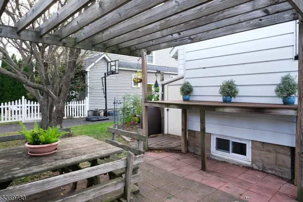 $650,000 | 563 Pierson Street, Westfield, NJ 07090