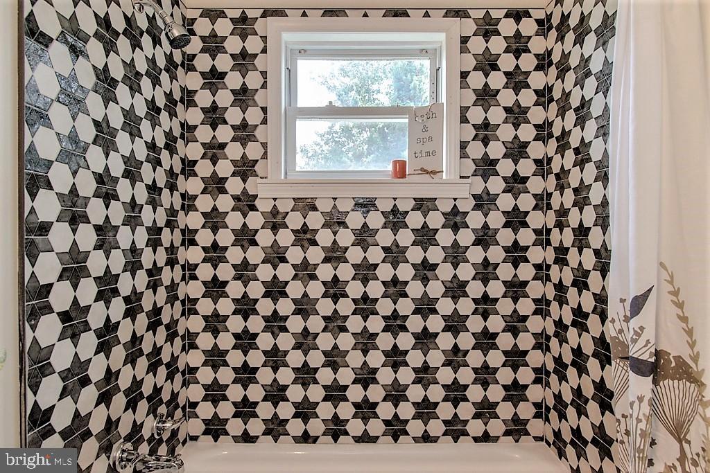 1265 Meridene Drive Baltimore, MD 21239 - Photo 20 of 29
