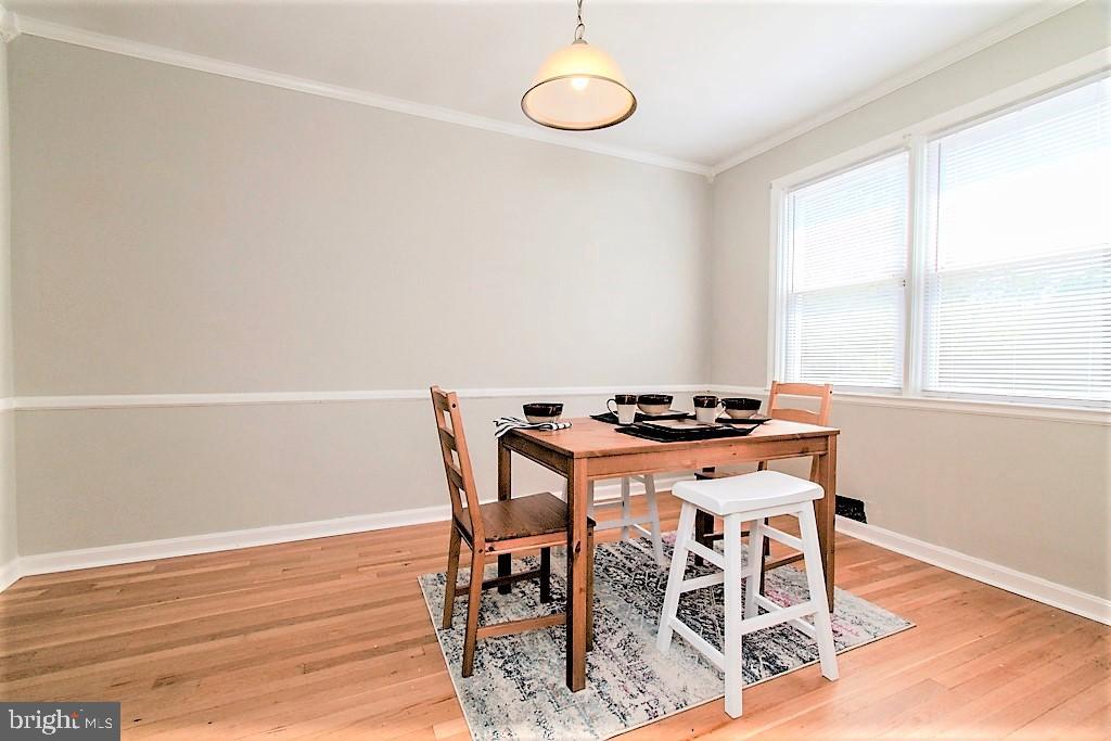 1265 Meridene Drive Baltimore, MD 21239 - Photo 10 of 29 Dining Room