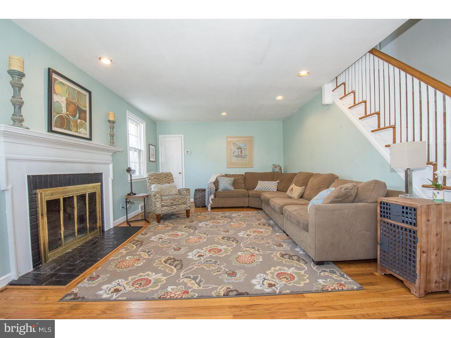 1524 James Road Wynnewood, PA 19096 - Photo 4 of 17 Gallery Image 4