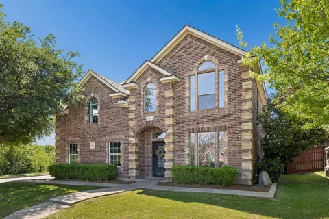 $499,900 | 5540 La Bandera Trail, Benbrook, TX 76126