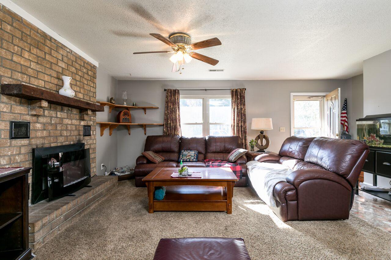 408 State Rd S-8-977 Moncks Corner, SC 29461 - Photo 10 of 28 16--FULL