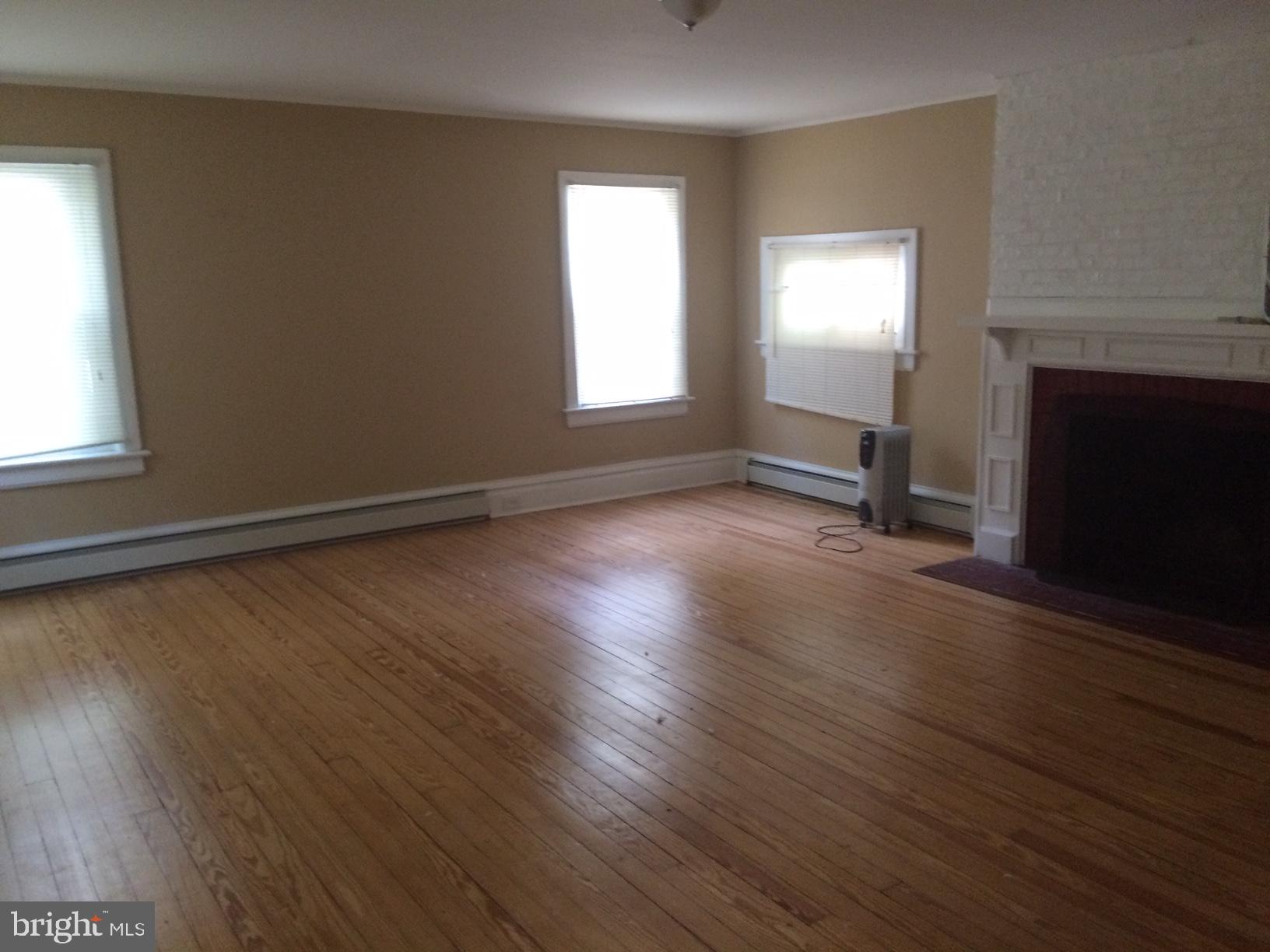 124 Washington Road Princeton Junction, NJ 08550 - Photo 6 of 17