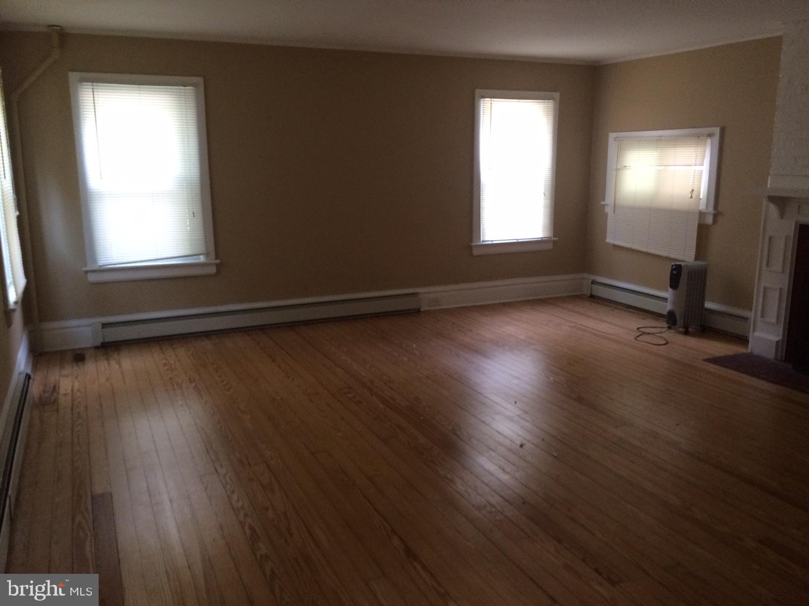 124 Washington Road Princeton Junction, NJ 08550 - Photo 7 of 17