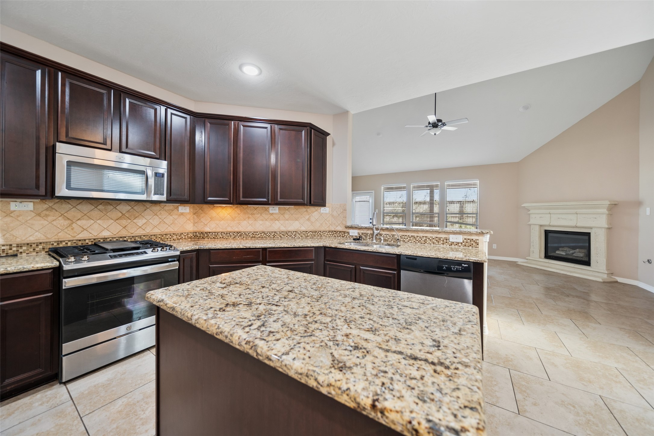 27106 Cottage Stream Lane Fulshear, TX 77494 - Photo 13 of 33