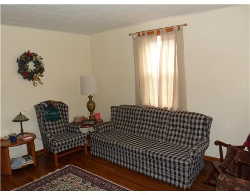 1317 Sarver Road Worthington, PA 16262 - Photo 5 of 11 Living Room.