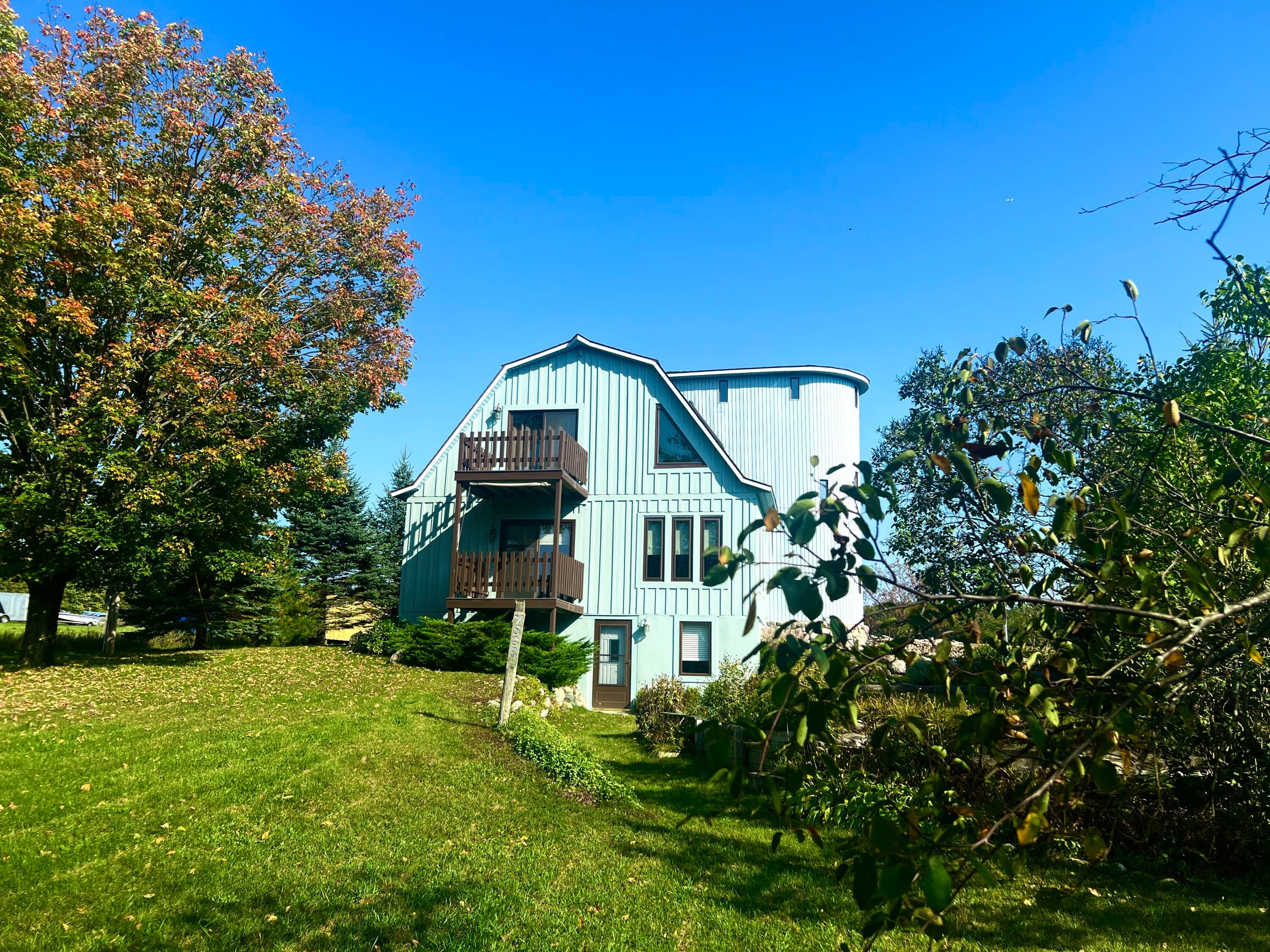 7568 Church Road Cheboygan, MI 49721 - Photo 3 of 60 IMG_7022