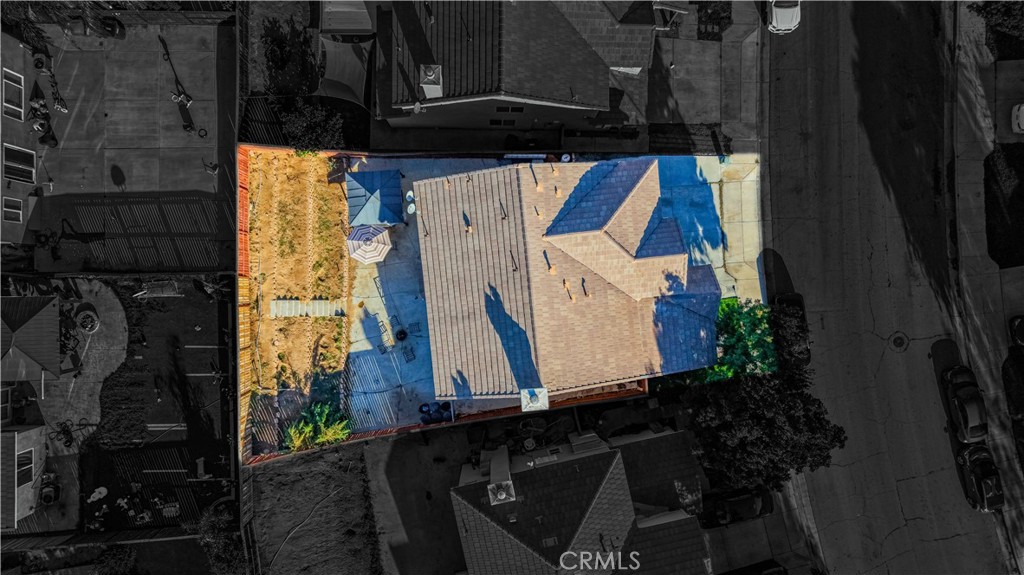 3902 Bluff Street Perris, CA 92571 - Photo 38 of 44 a view of walk in closet