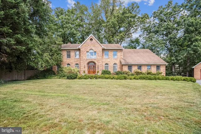 $1,799,000 | 8849 Tuckerman Lane, Potomac, MD 20854