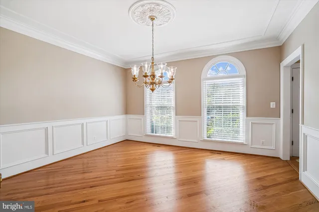 $1,799,000 | 8849 Tuckerman Lane, Potomac, MD 20854