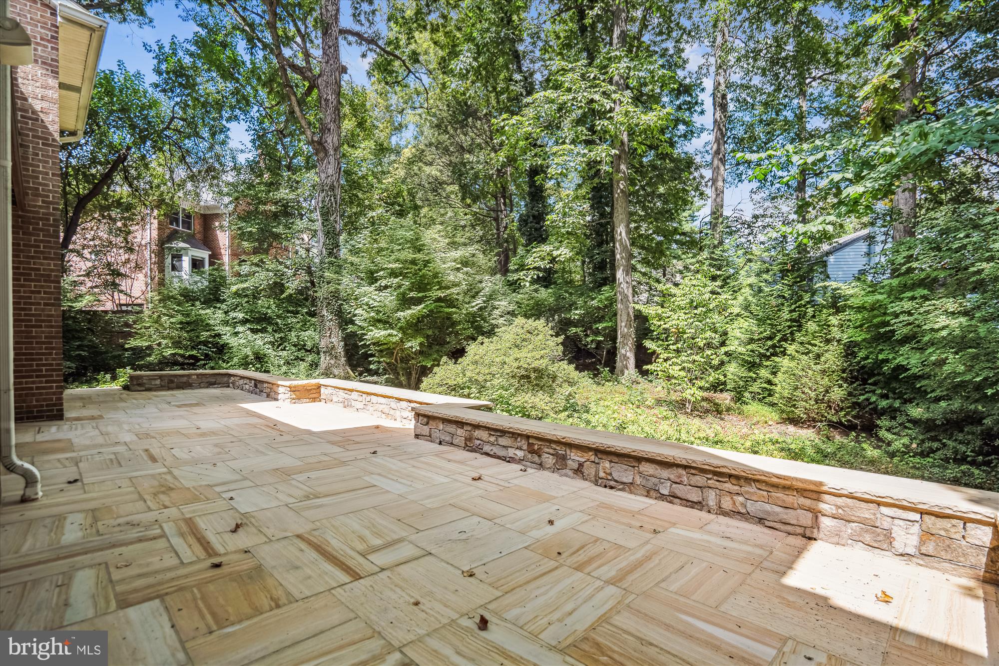 8849 Tuckerman Lane Potomac, MD 20854 - Photo 32 of 96 Patio