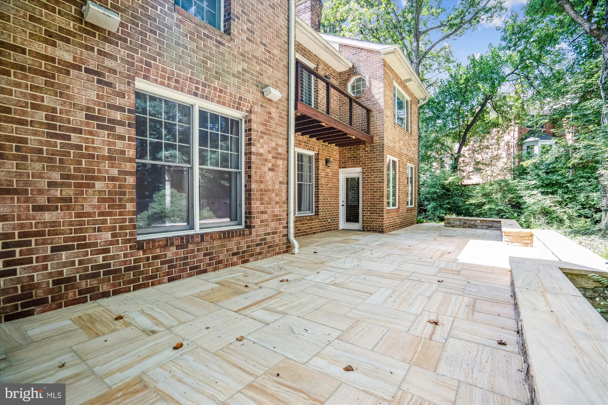 8849 Tuckerman Lane Potomac, MD 20854 - Photo 33 of 96 Patio