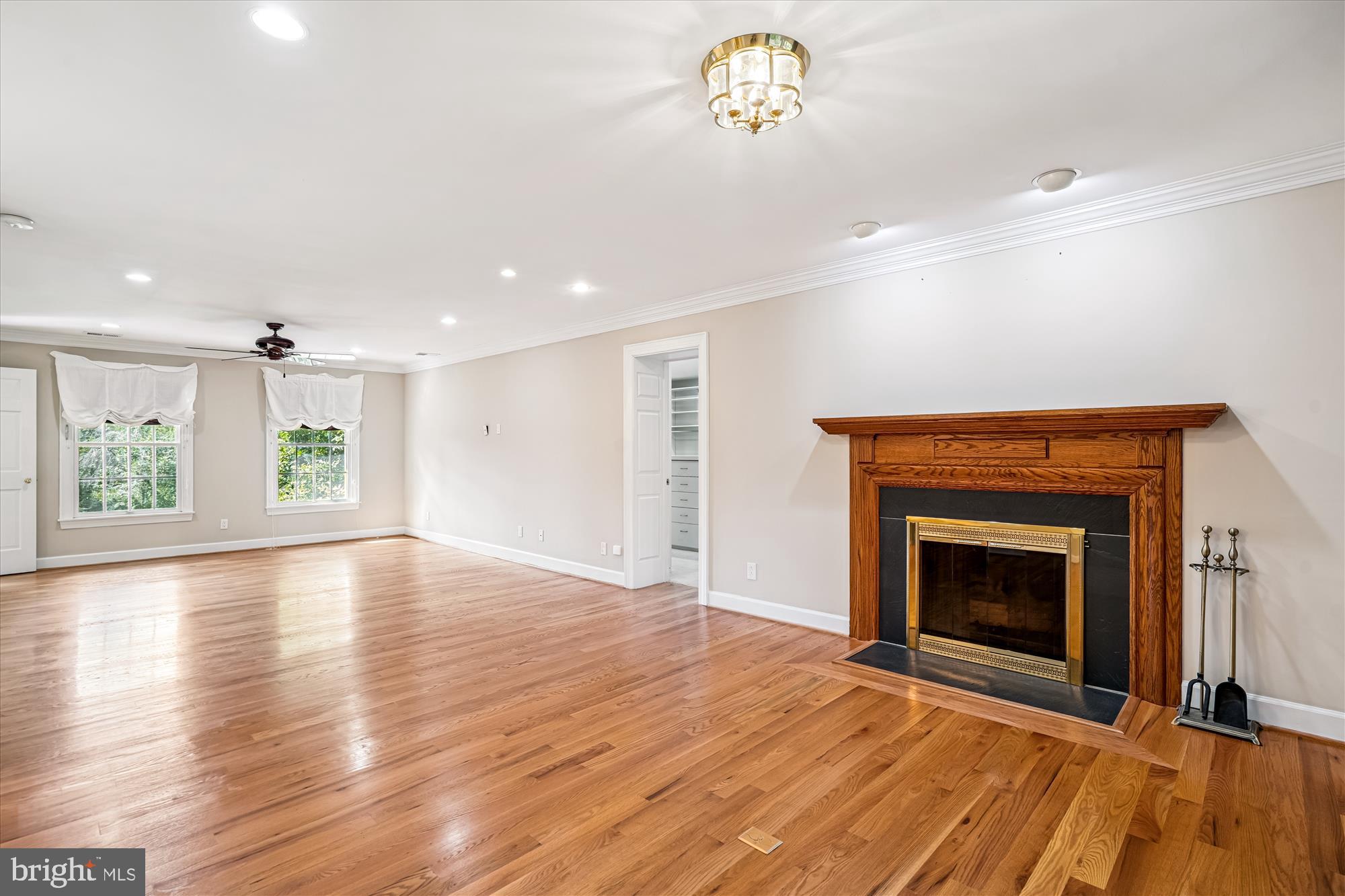 8849 Tuckerman Lane Potomac, MD 20854 - Photo 40 of 96 Primary Bedroom