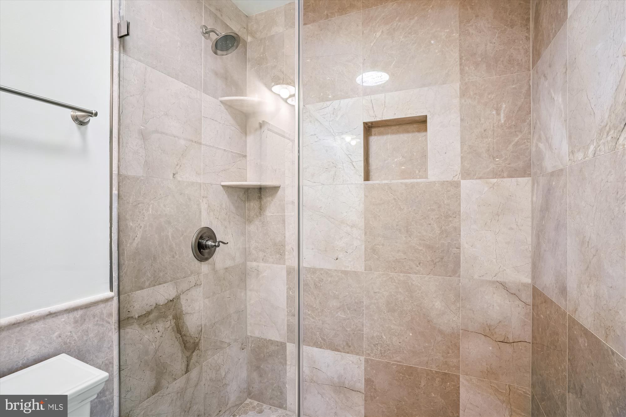 8849 Tuckerman Lane Potomac, MD 20854 - Photo 61 of 96 Bathroom