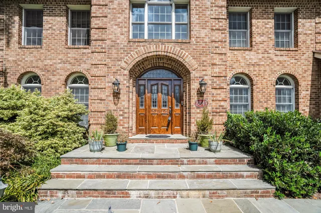 $1,799,000 | 8849 Tuckerman Lane, Potomac, MD 20854