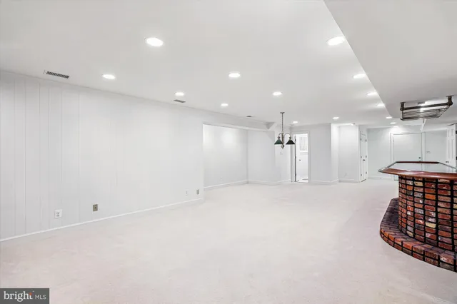 $1,799,000 | 8849 Tuckerman Lane, Potomac, MD 20854