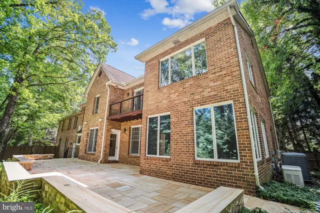 $1,799,000 | 8849 Tuckerman Lane, Potomac, MD 20854