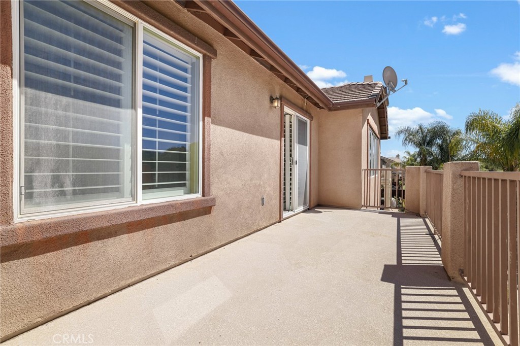 35107 Hogan Drive Beaumont, CA 92223 - Photo 42 of 47 a front view of a house with a garage