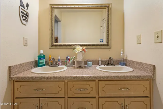 $219,000 | 5324 Forest Drive, Graceville, FL 32440