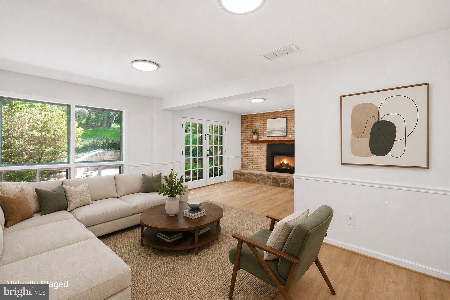 7616 Carteret Road Bethesda, MD 20817 - Photo 11 of 32 Family Room