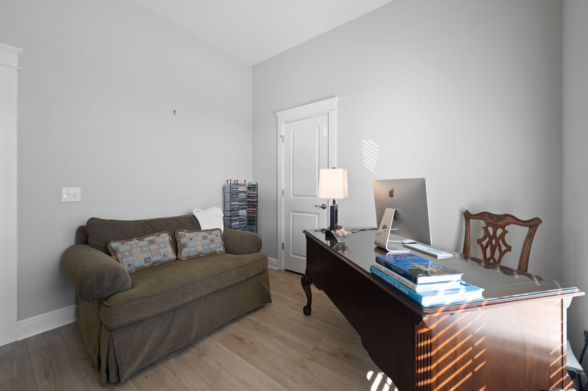 142 Mill Pond Cove Freeport, FL 32439 - Photo 34 of 109 a living room with furniture and a table