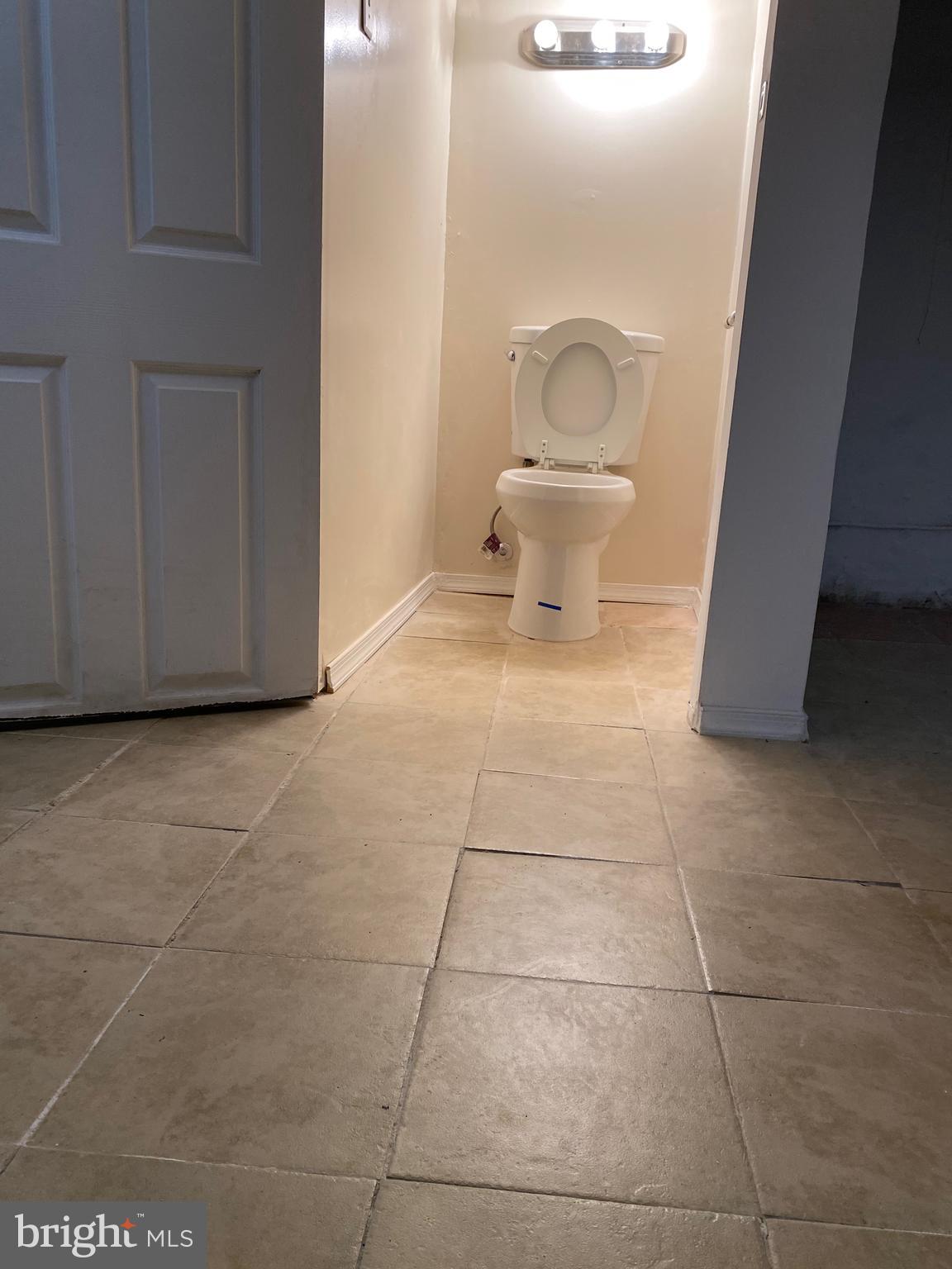 108 North State Road Upper Darby, PA 19082 - Photo 23 of 27