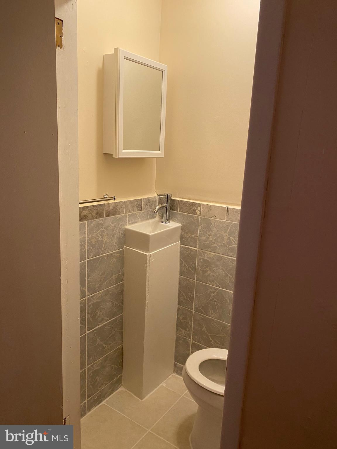 108 North State Road Upper Darby, PA 19082 - Photo 8 of 27