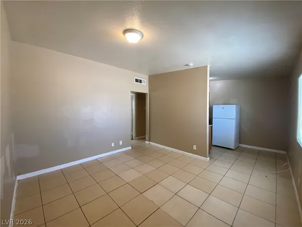 $875 | 741 North 10th Street, Unit 3, Las Vegas, NV 89101