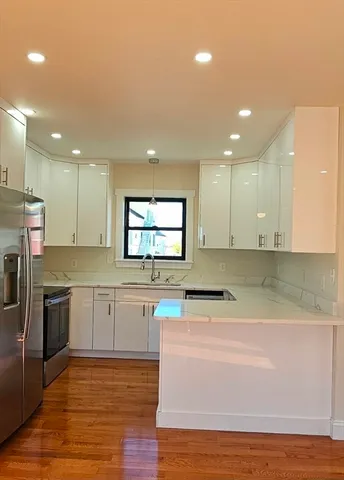 $619,900 | 31 Niagara Street, Fall River, MA 02721