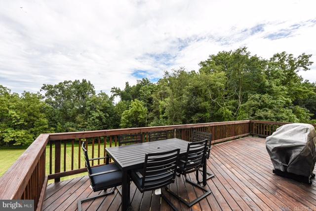 New Deck to relax and grill