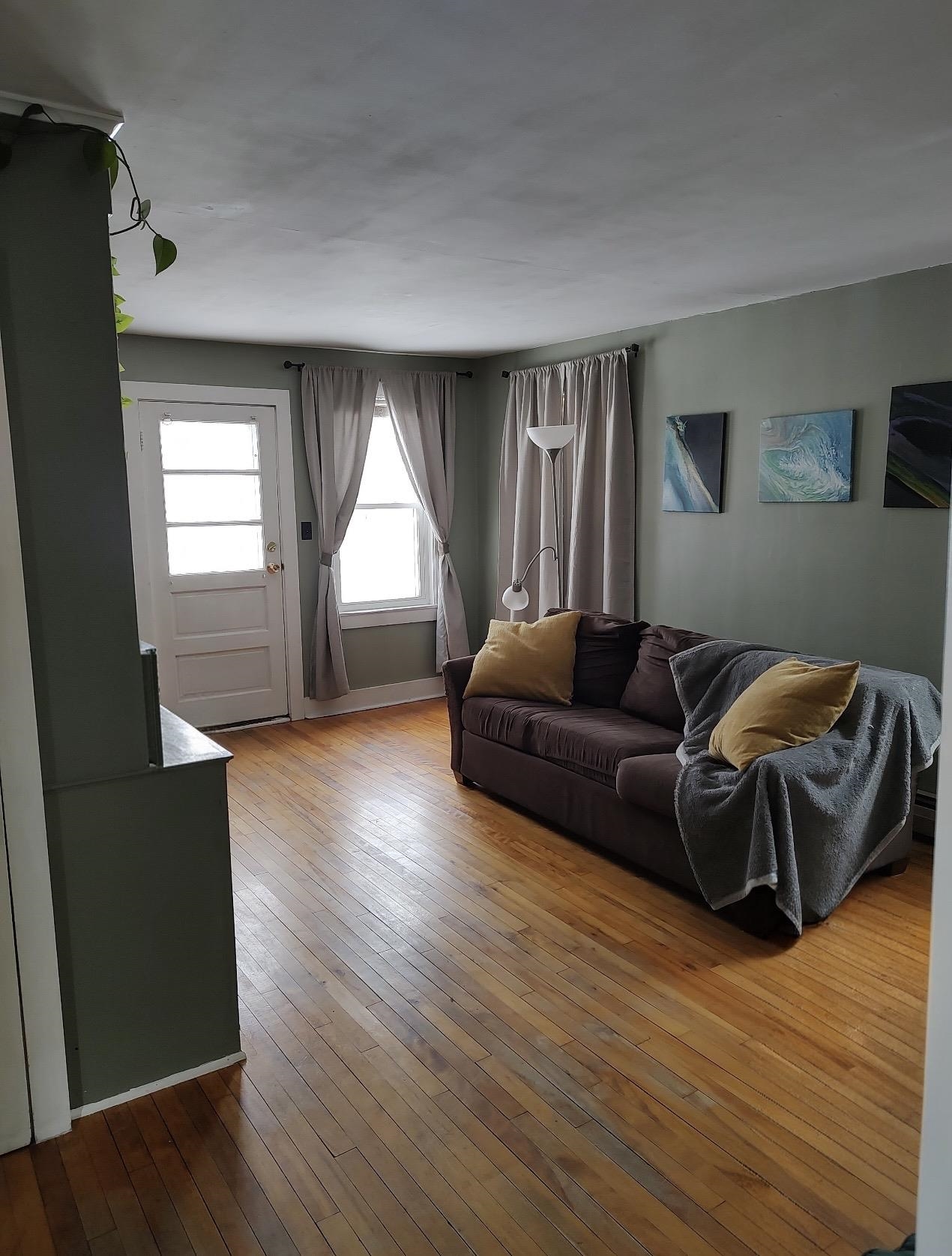 60 Circular Avenue Wallingford, VT 05773 - Photo 12 of 39