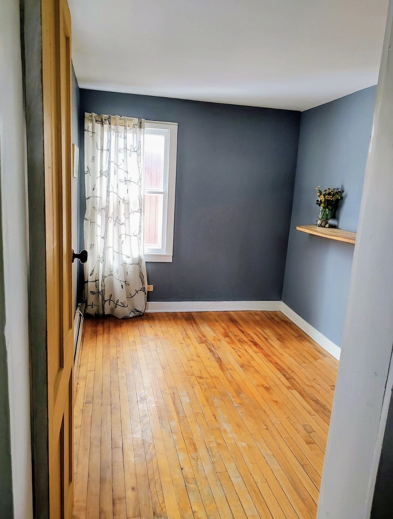 60 Circular Avenue Wallingford, VT 05773 - Photo 16 of 39