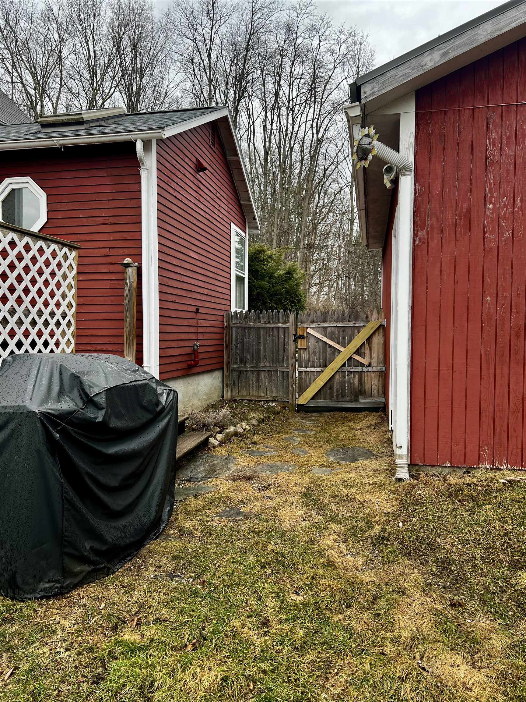 60 Circular Avenue Wallingford, VT 05773 - Photo 36 of 39