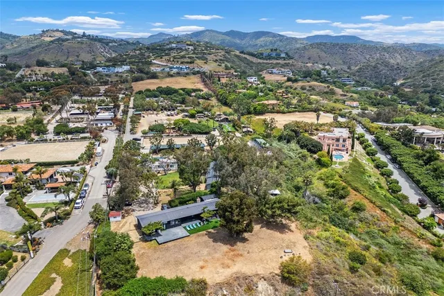$6,999,999 | 27353 Pacific Coast Highway, Malibu, CA 90265