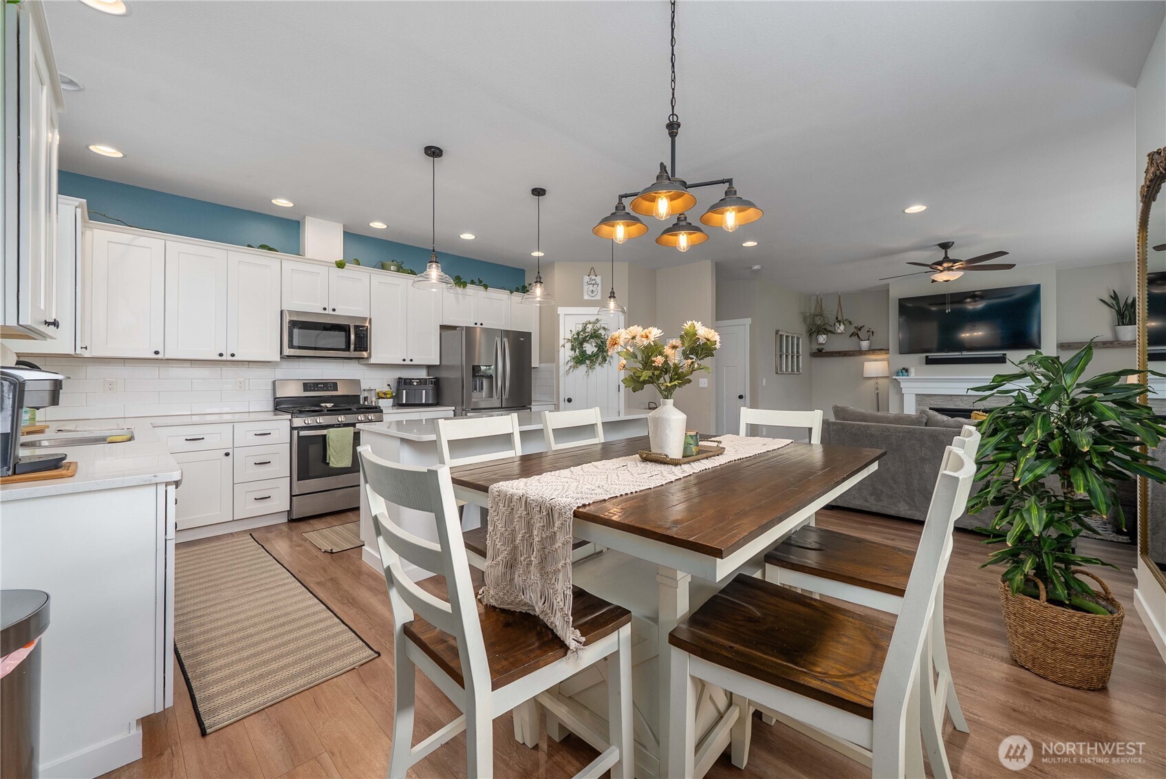 3294 Prill Road Centralia, WA 98531 - Photo 11 of 36