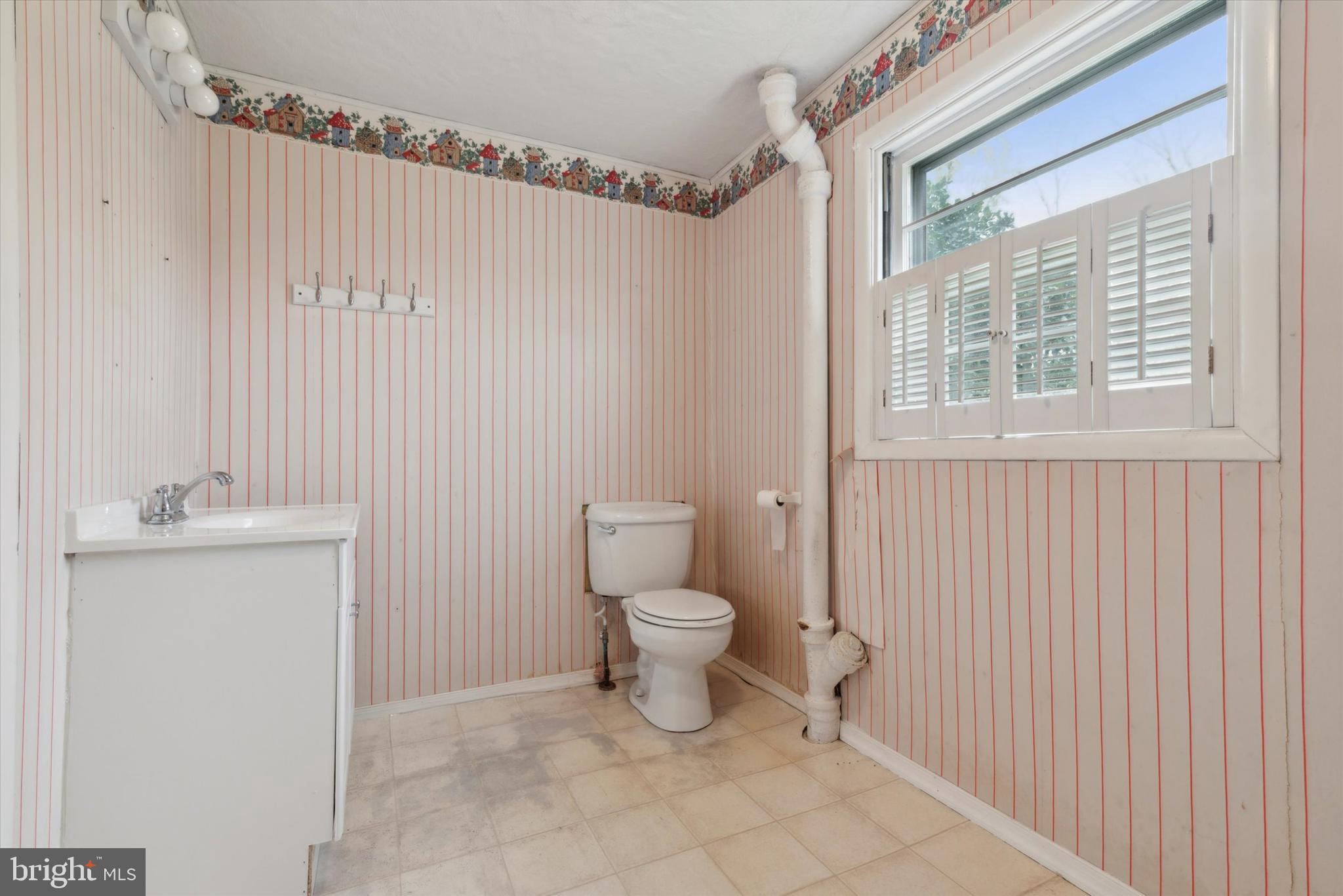 23 Cedar Grove Road Conshohocken, PA 19428 - Photo 27 of 35