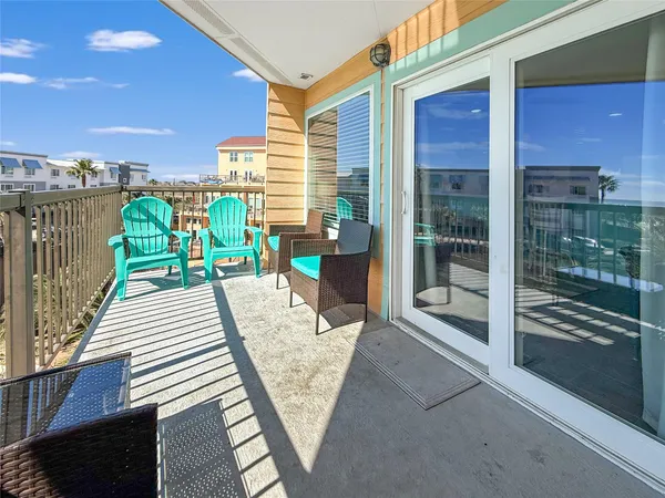 $1,350 | 9520 Seawall Boulevard, Unit 329, Galveston, TX 77554